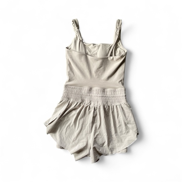 Abercrombie & Fitch YPB SculptLUX Hybrid Flyaway Tennis Gym Athleisure Romper - Picture 3 of 4